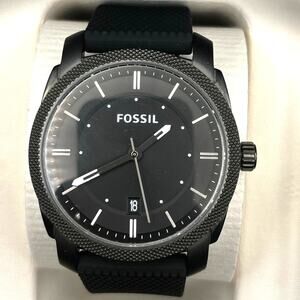 Fossil FS4774 Machine Black Dial Men’s Watch Black Silicone Straps.